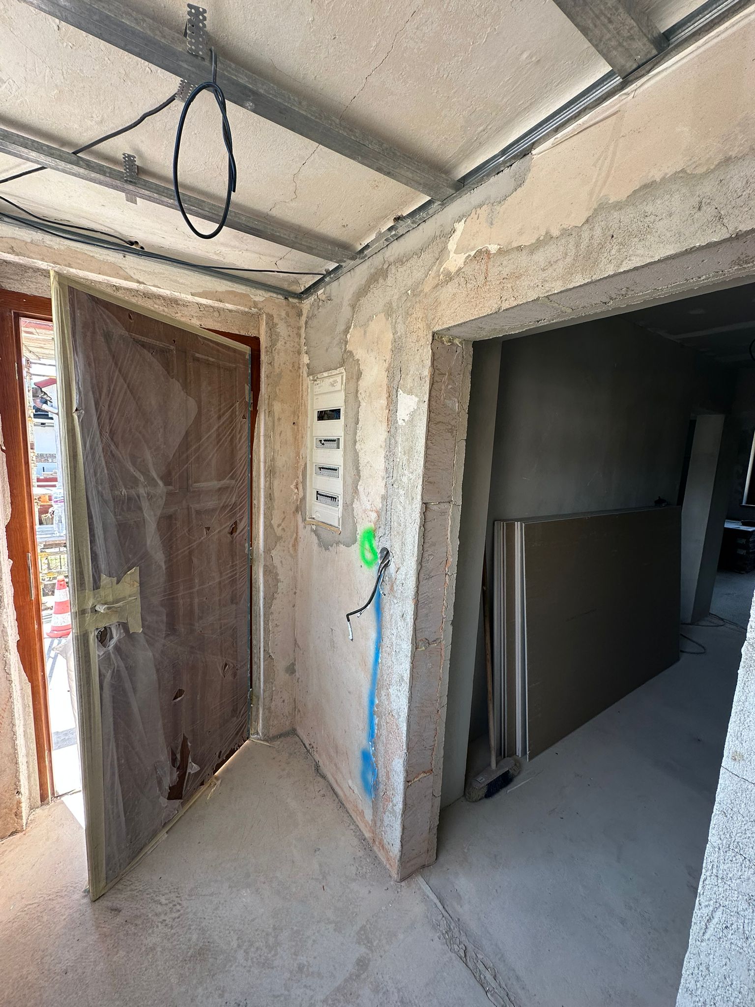 PHOTO-2025-09-08-09-34-30 2